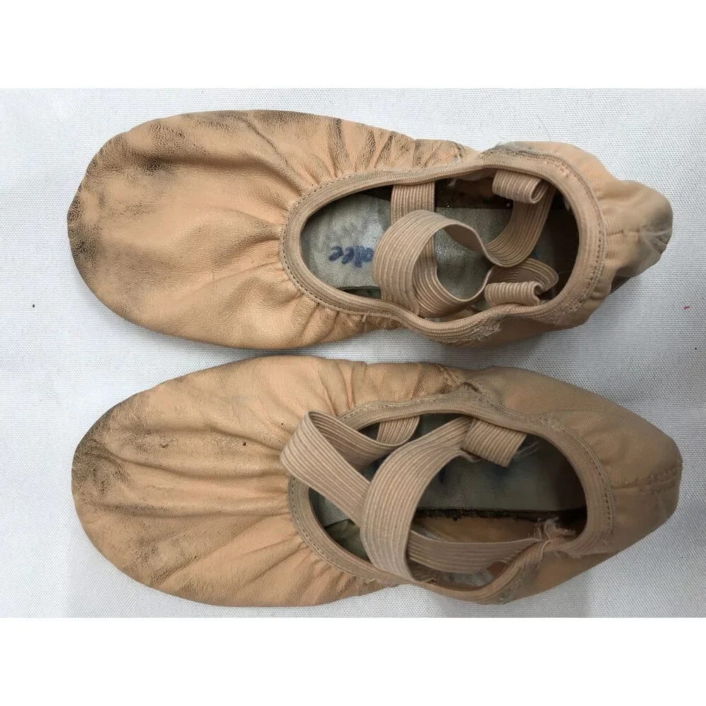 Pre-Owned Dance Ballet Shoes DanzNMotion 397 Child 1M Leather Stretch Cross Str